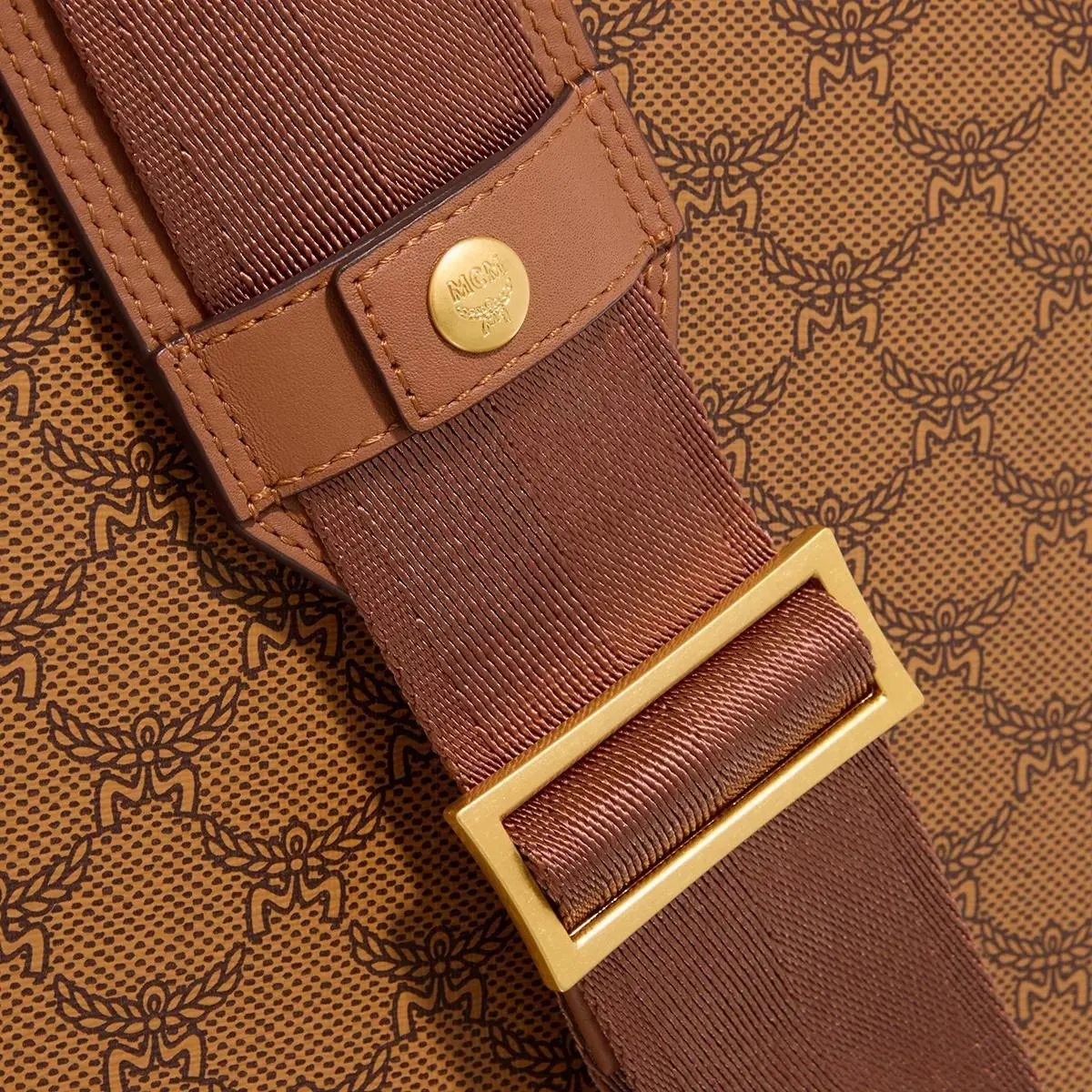   MCM  Himmel Lts Tote Medium Cognac  Tote 